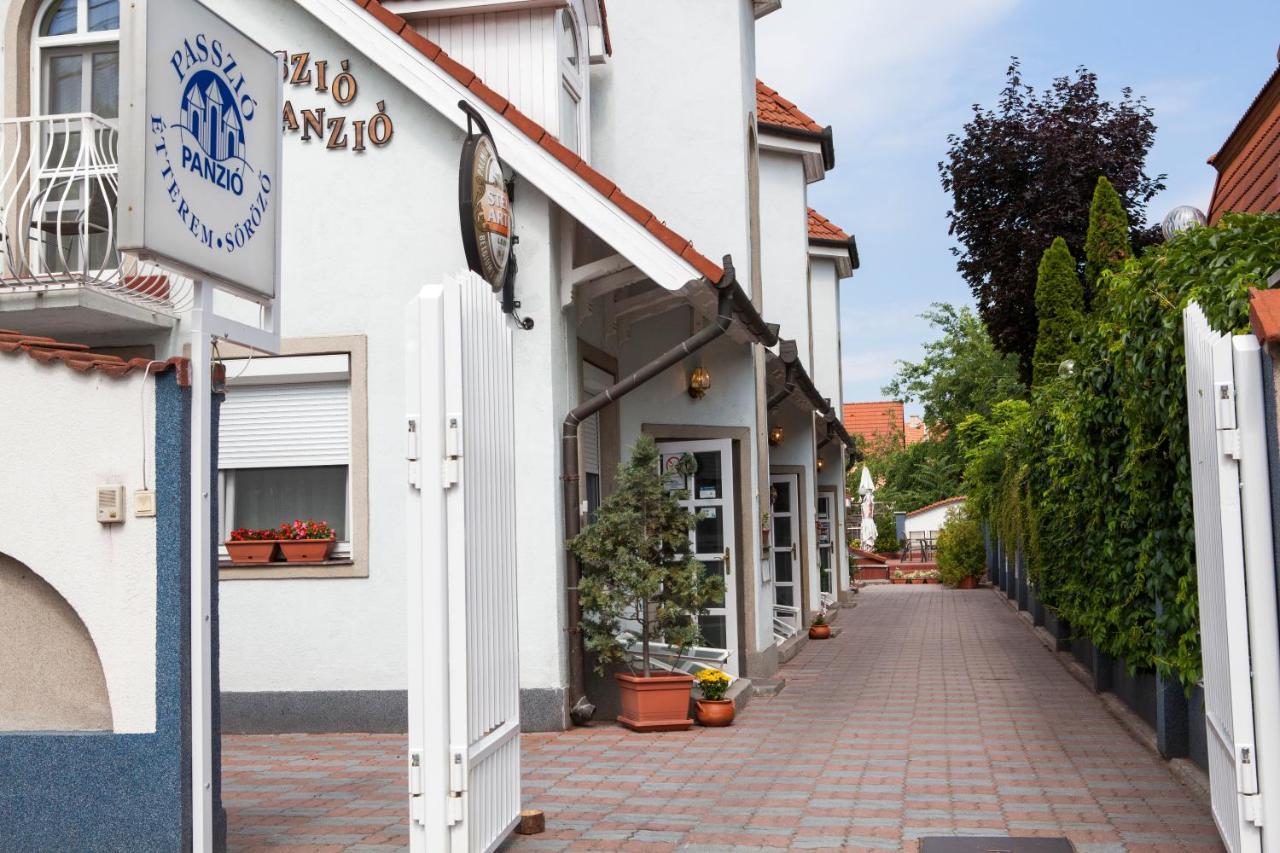 Passzio Panzio Hotel Budapest Exterior photo